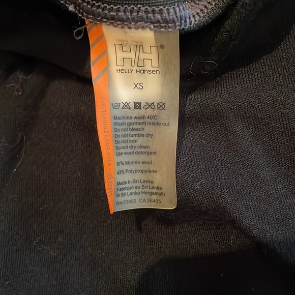 Helly Hansen 1/4 Zip Base Layer Top - Picture 5 of 7